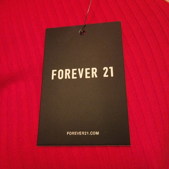 Red Forever 21 Women's Turtleneck Lettuce Edge Crop Top - Picture 4 of 8